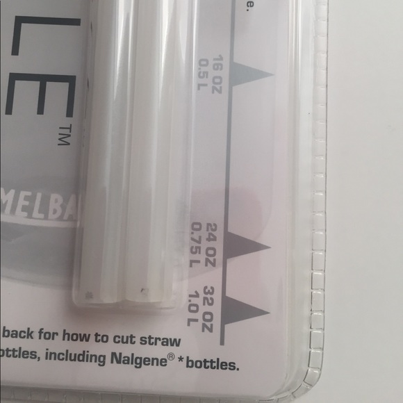 CamelBaK The Bottle Bite Valve and Straws - Picture 4 of 7